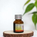 Karappan Thailam, Siddha, 30 Millilitres - Image 2